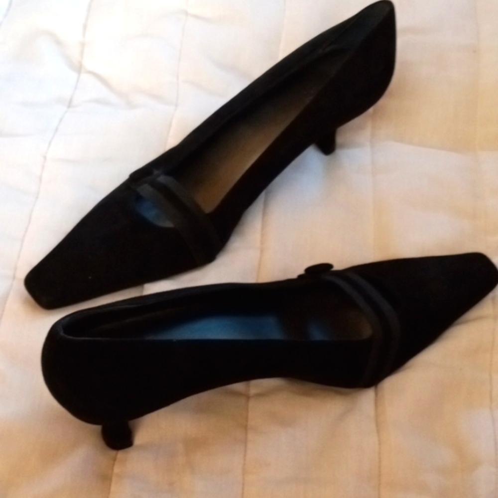 Stuart Weitzman shoes